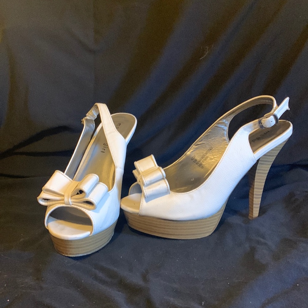 Madden girl, sling back